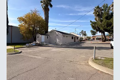 30830 Riverside Drive, Lake Elsinore, CA 92530 - Photo 5