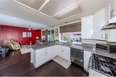 13362 Portal, Tustin, CA 92782 - Photo 15