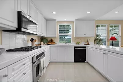 56 Glenalmond, Ladera Ranch, CA 92694 - Photo 11