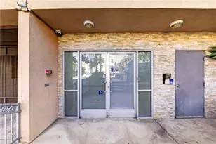 980 S Oxford, Los Angeles, CA 90006 - Photo 3