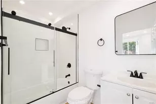 625 Orizaba, Long Beach, CA 90814 - Photo 27