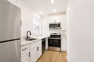 625 Orizaba, Long Beach, CA 90814 - Photo 39