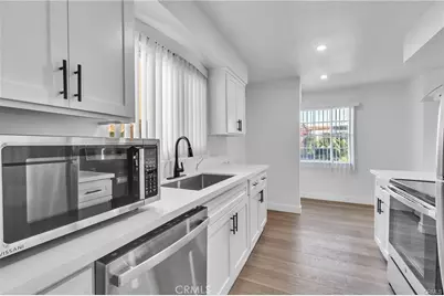 625 Orizaba, Long Beach, CA 90814 - Photo 11