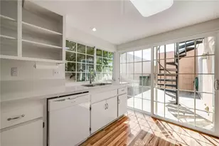 7092 Island Village Dr, Long Beach, CA 90803 - Photo 11
