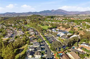 23001 Via Santa Maria, Mission Viejo, CA 92691 - Photo 33
