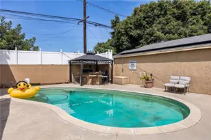 2255 Pepperwood Ave, Long Beach, CA 90815 - Photo 35