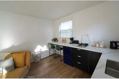 451 W 10th, Long Beach, CA 90813 - Photo 13