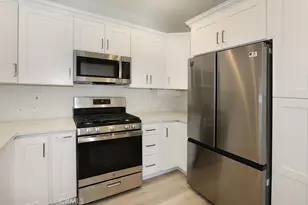 7839 E Viewrim Dr, Anaheim Hills, CA 92808 - Photo 11