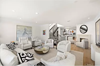 302 Carnation Avenue, Corona del Mar, CA 92625 - Photo 19