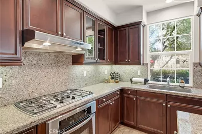 21 Waterspout, Irvine, CA 92620 - Photo 19