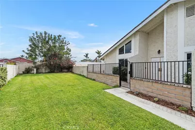 5171 Blackpool Road, Westminster, CA 92683 - Photo 3