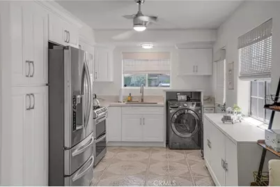 11919 Susan Avenue, Downey, CA 90242 - Photo 15