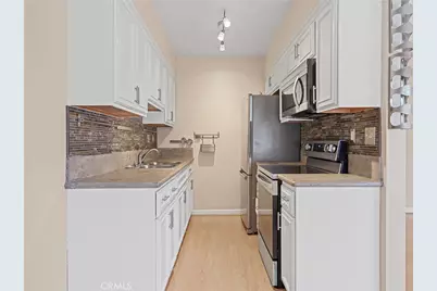 335 Cedar Avenue #412, Long Beach, CA 90802 - Photo 7