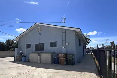 10318 S Budlong, Los Angeles, CA 90044 - Photo 3