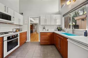 17881 Arbolada, Tustin, CA 92780 - Photo 11