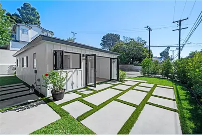 201 N Herrin Street, Manhattan Beach, CA 90266 - Photo 11