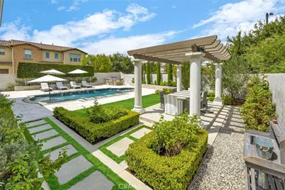 8 Stafford Place, Tustin, CA 92782 - Photo 25
