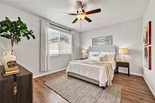 470 N Londonderry Ln, Orange, CA 92869 - Photo 9