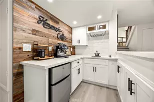 7147 E Columbus Dr, Anaheim Hills, CA 92807 - Photo 9