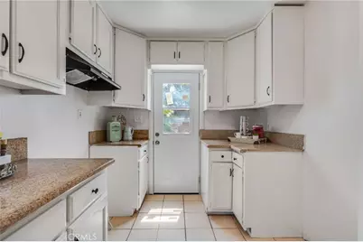 282 E Cummings, Long Beach, CA 90805 - Photo 9