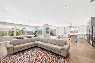 142 Sabbia, Irvine, CA 92602 - Photo 9