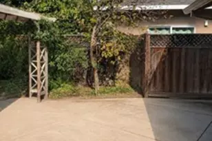 2570 Harlan, Redding, CA 96003 - Photo 5
