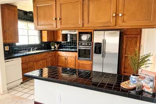 904 McCart, Brea, CA 92821 - Photo 5