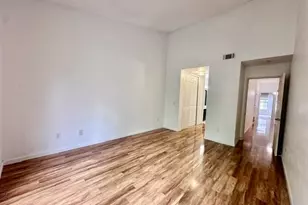 2542 W Macarthur, Santa Ana, CA 92704 - Photo 9