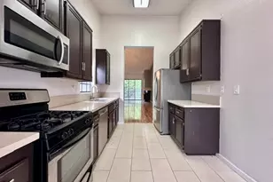 2542 W Macarthur, Santa Ana, CA 92704 - Photo 7