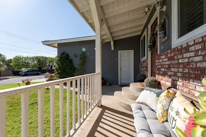 20065 Rockwell, Corona, CA 92881 - Photo 5