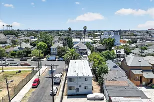 427 E 25th St, Los Angeles, CA 90011 - Photo 17