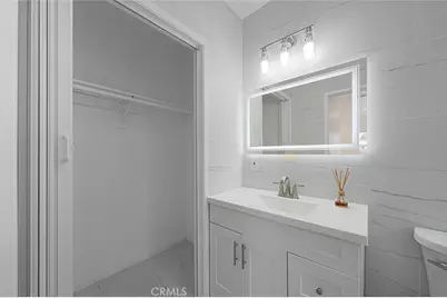 12930 Gilmore Avenue, Los Angeles, CA 90066 - Photo 9