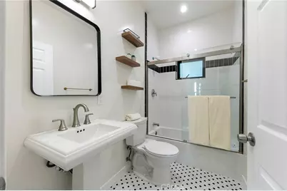 1317 E 1st, Long Beach, CA 90802 - Photo 23