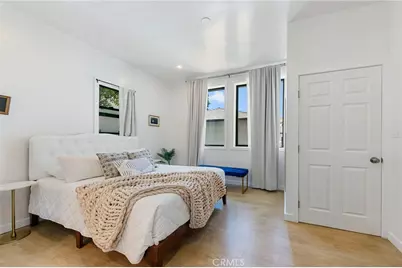 1317 E 1st, Long Beach, CA 90802 - Photo 25
