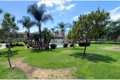 801 K-4 S Lyon #165, Santa Ana, CA 92705 - Photo 7