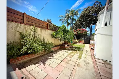 472 W Burnett, Long Beach, CA 90806 - Photo 23
