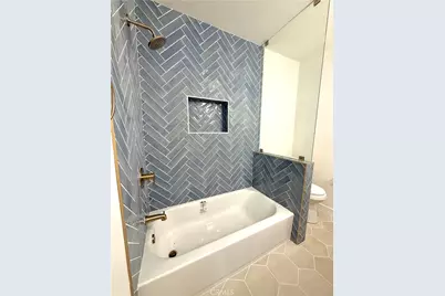 472 W Burnett, Long Beach, CA 90806 - Photo 17