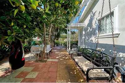 1390 W 33rd Street, Long Beach, CA 90810 - Photo 37