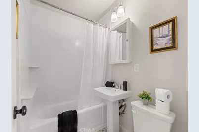 329 Eliot Lane, Long Beach, CA 90814 - Photo 11