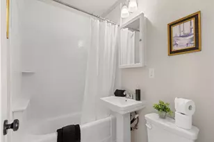 329 Eliot Ln, Long Beach, CA 90814 - Photo 11