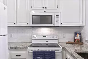 730 W 4th St, Long Beach, CA 90802 - Photo 9