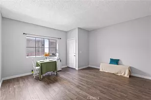 730 W 4th St, Long Beach, CA 90802 - Photo 3
