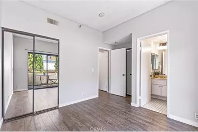 730 W 4th Street #308, Long Beach, CA 90802 - Photo 11