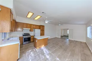 17671 Electra Dr, Victorville, CA 92395 - Photo 19