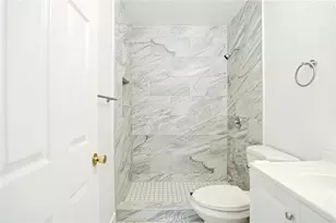 13928 Parkway Dr, Garden Grove, CA 92843 - Photo 11