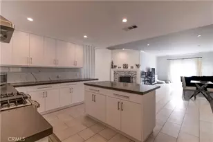 18816 Superior St, Northridge, CA 91324 - Photo 7