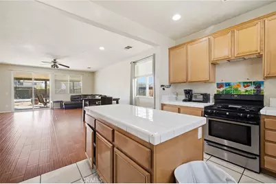 13739 Jackson, Hesperia, CA 92344 - Photo 17