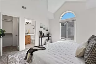 260 Victoria, Costa Mesa, CA 92627 - Photo 15