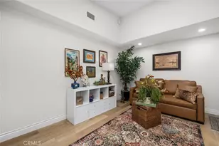 1382 El Dorado Dr, Seal Beach, CA 90740 - Photo 29