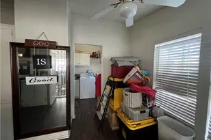 4901 Green River Road, Corona, CA 92878 - Photo 3